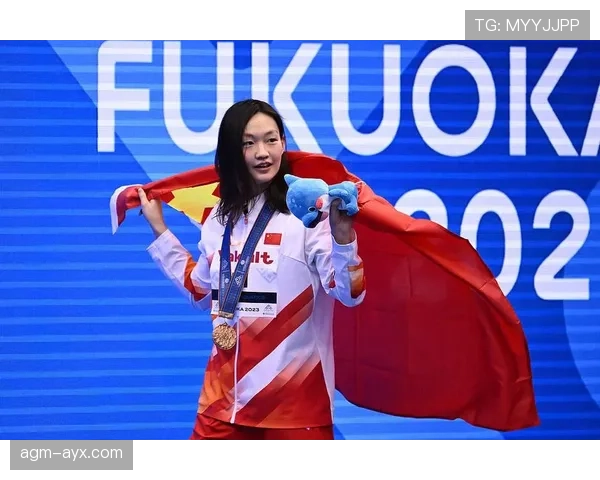 李冰洁训练完吃顿饭花的钱比我一周工资还多 李冰洁训练完吃顿饭花的钱比我一周工资还多